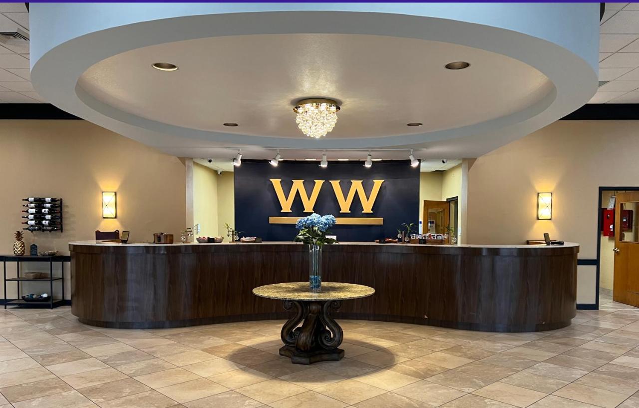 Historic Whispering Woods Hotel & Conference Center Olive Branch Exteriér fotografie